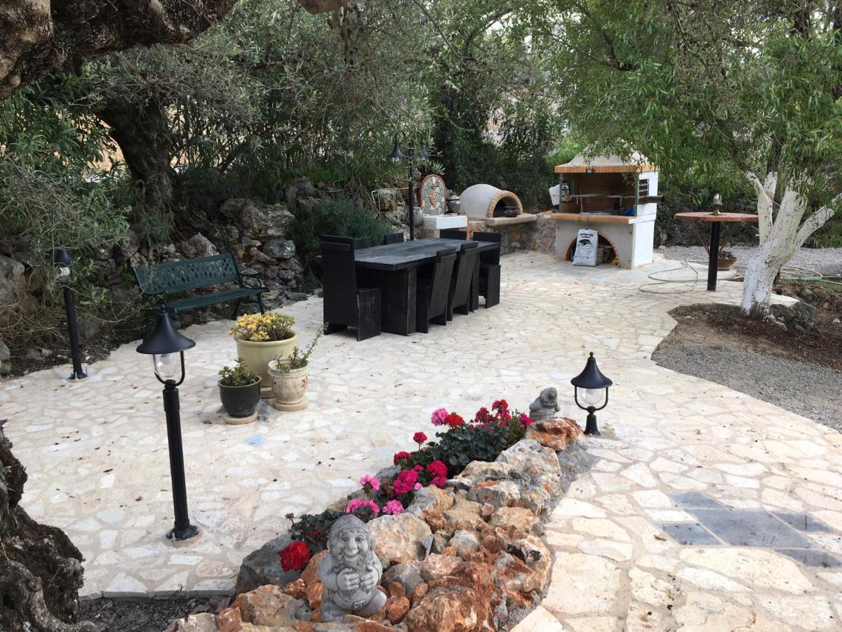 Appartement In Olive Groove House Peloponnesos Western Mani Kalianeika Exterior photo
